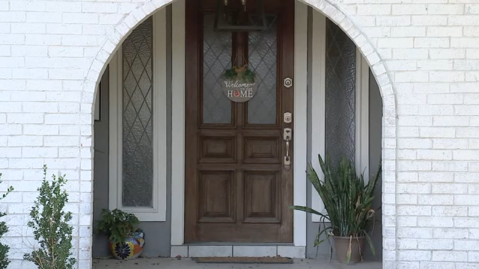 Cannabis dispensary uses Houston couple's address in Google listing – ABC13 Houston