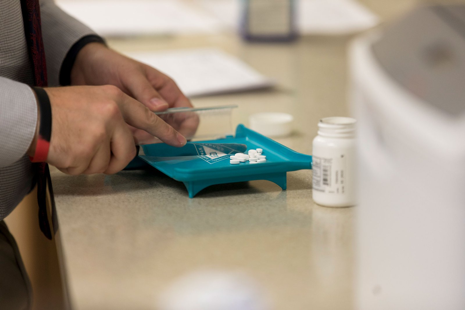 Medical, recreational cannabis dispensaries lead to reduced opioid prescriptions – UGA Today