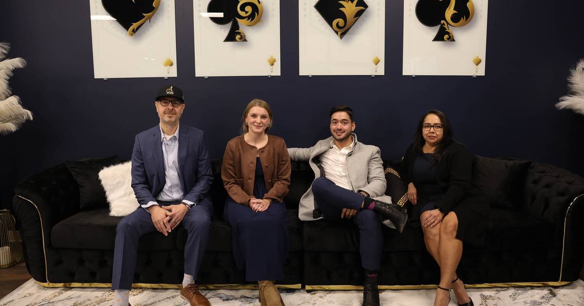 Aces Dispensary in Plainfield hoping for full house as it opens for business – Shaw Local