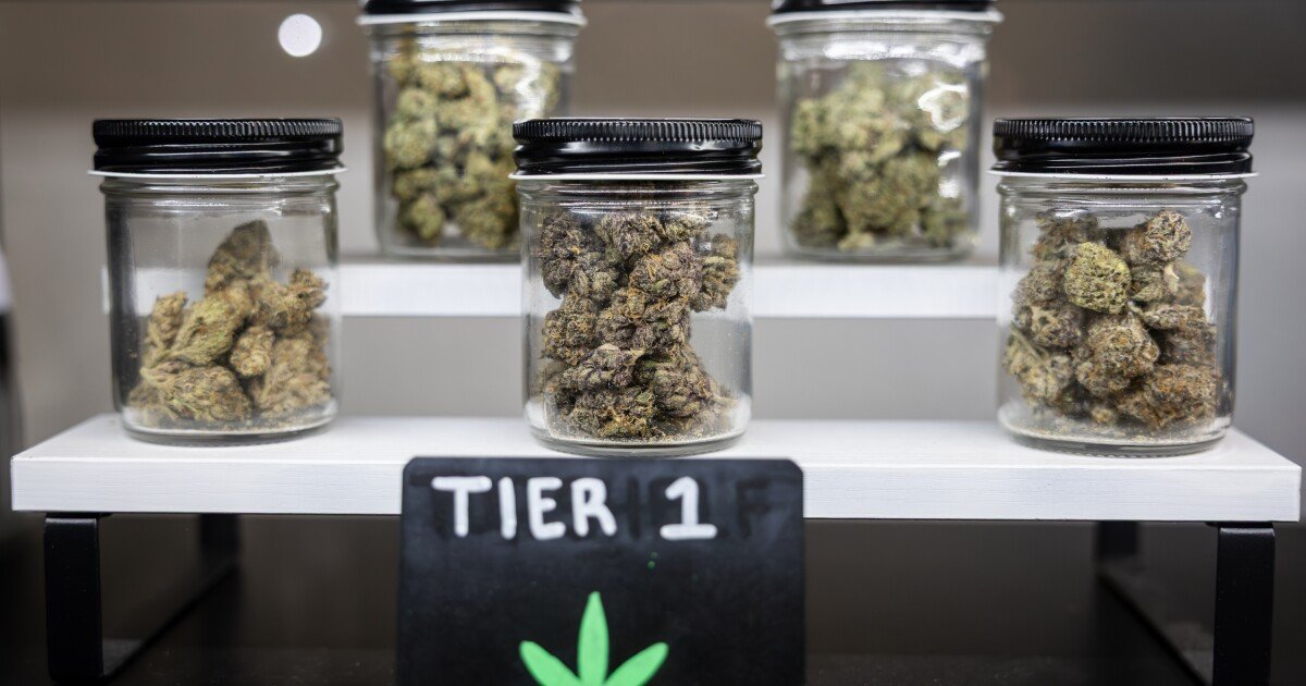 Texas set to ban smokable cannabis as soon as Jan. 25 – KUT