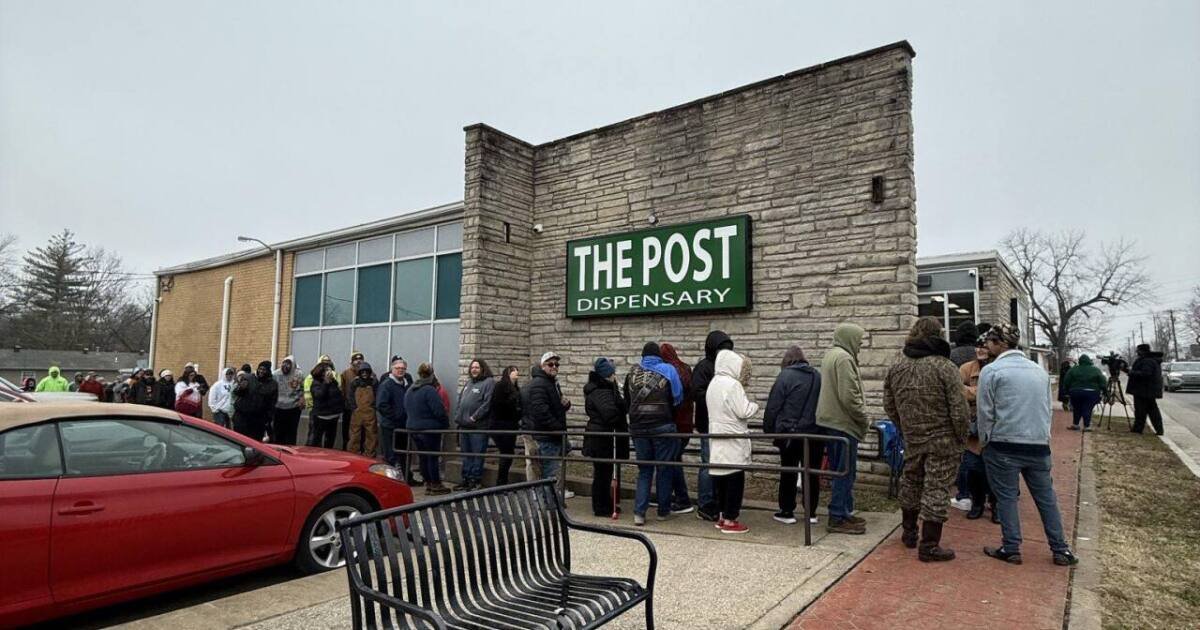 Kentucky's first medical cannabis dispensary set to reopen – WKU Public Radio