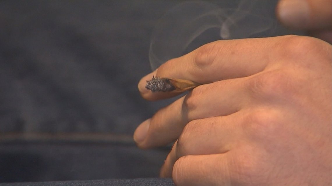 Florida Senate advances bill looking to ban smoking marijuana in public spaces – wtsp.com
