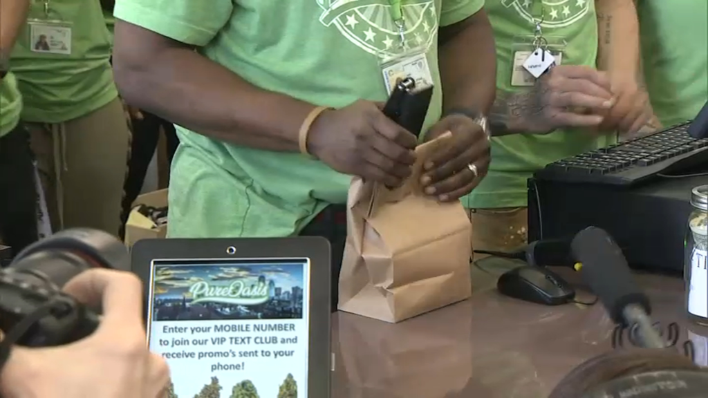 Ex-employees sue after Boston's 1st recreational cannabis shop closes – NBC Boston